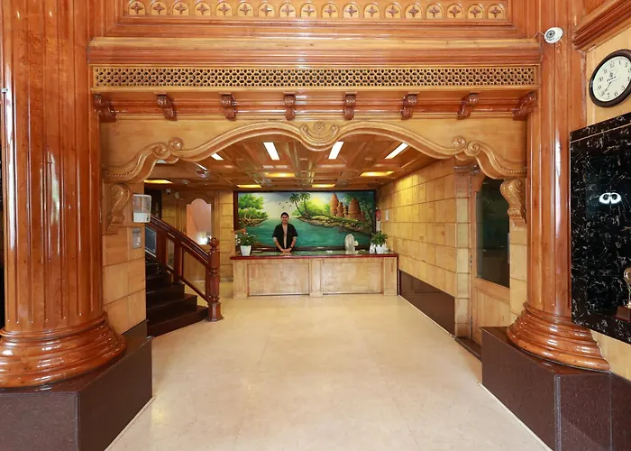 Hotel Sky Palace Kannur