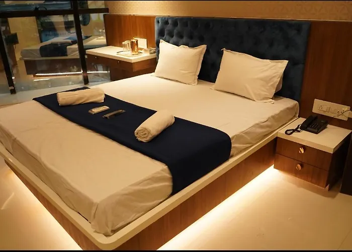 Hotel Elegance Mumbai