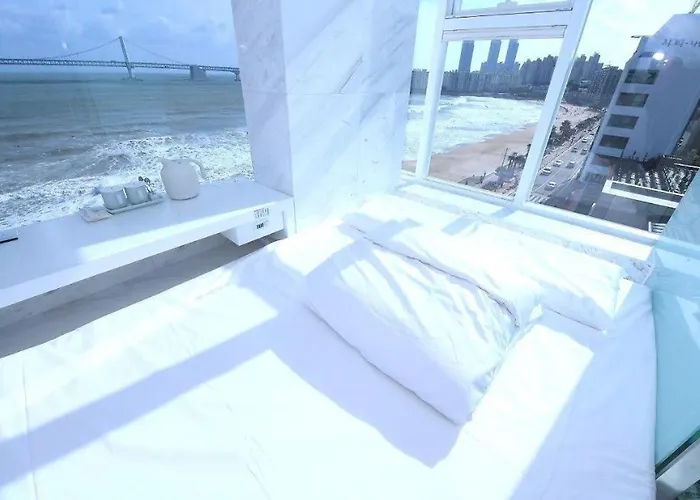 Gwanganli Hotel 1 Busan