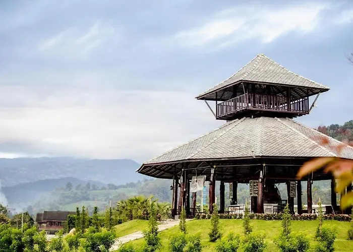 The White House Boutique Resort เชียงราย