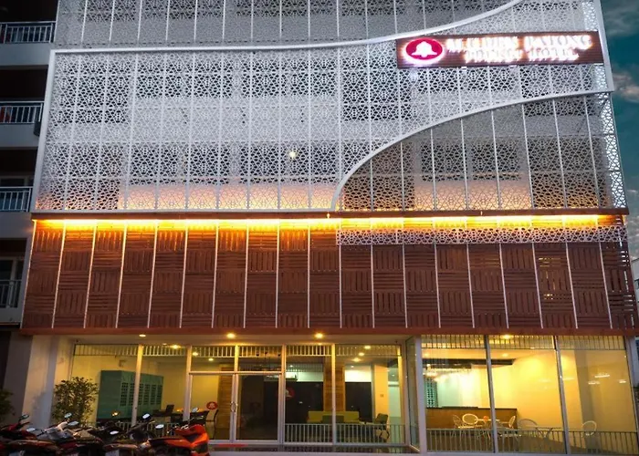 Comfy M.U.Den Patong Phuket Hotel