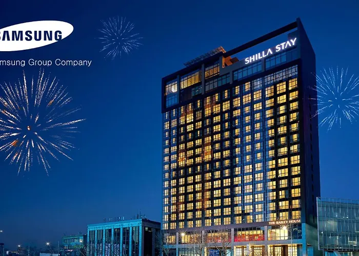 Shilla Stay Gwanghwamun Myeongdong Seul