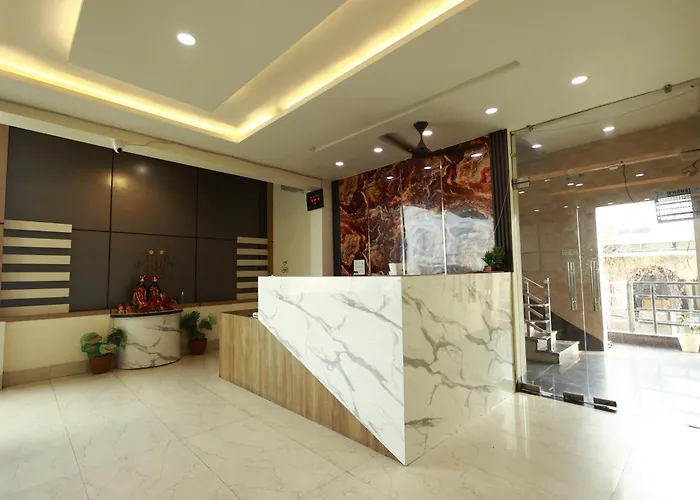 Silver Oaks Inn Mathura