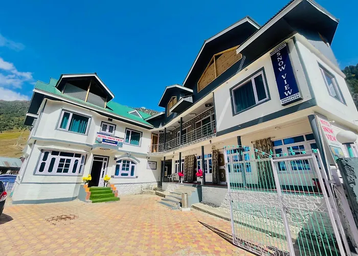 Sonamarg Snow View Hotel