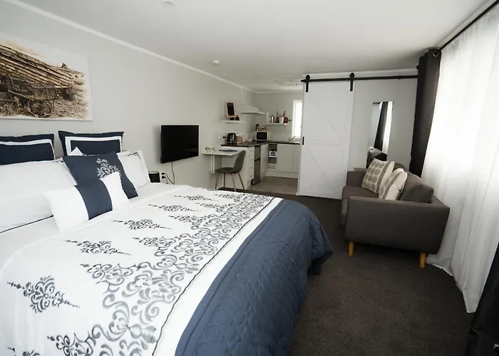 The Billy Hilton Hotel Tauranga