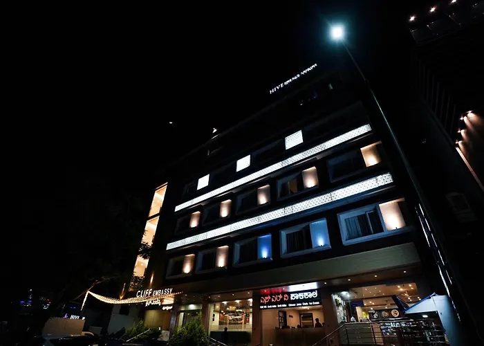 Cliff Embassy Banquet And Suites Shimoga