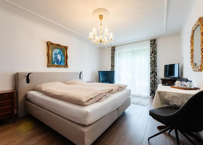 Hotel Steineweiher St. Vith