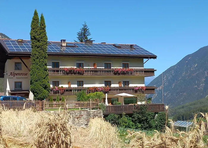 Aparthotel Alpenrose Martell