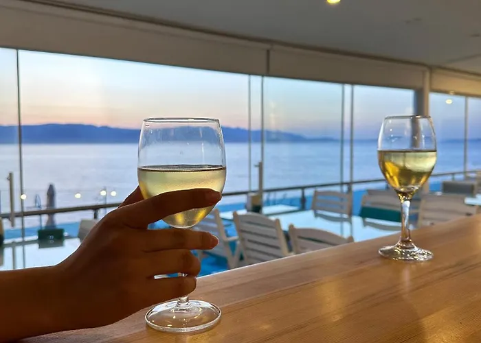 Fener Hotel Cafe & Kahvalti Çeşme