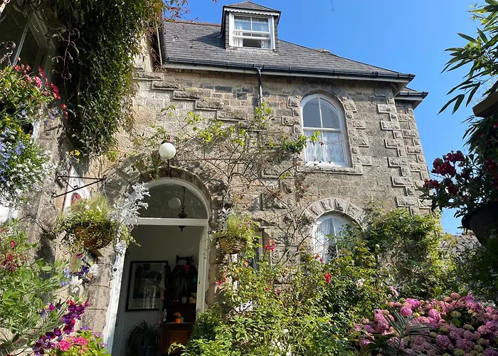 Estoril Bed & Breakfast Penzance