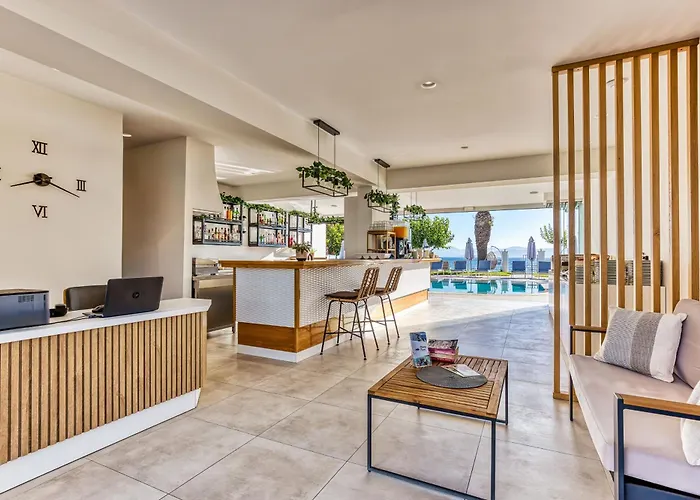 Sirocco Hotel Kavos