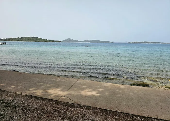 K9 Mobile Home Camp Imperial Vodice