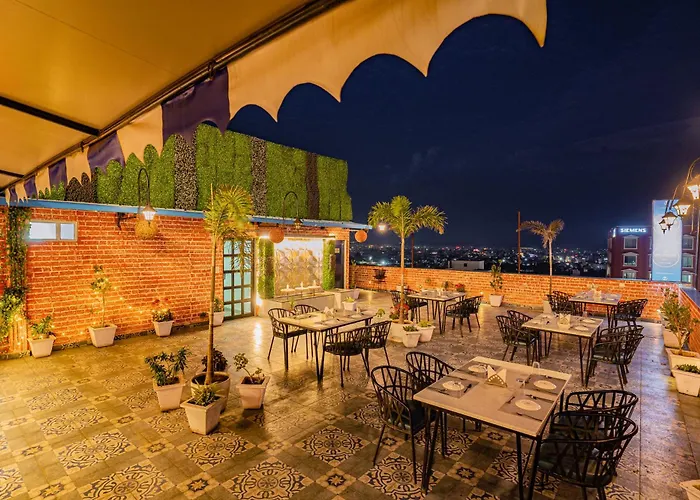 Tripli Hotels White Manor Udaipur