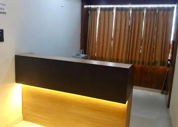 Hotel Sr Grand Gorakhpur
