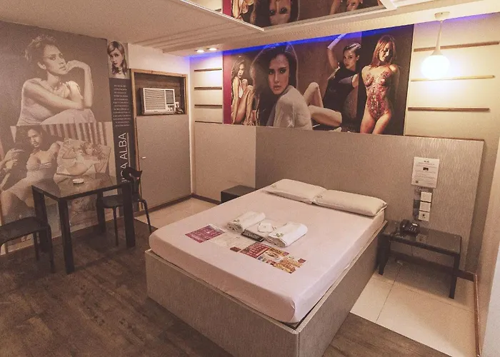 Town And Country Motel Vmapa Manila
