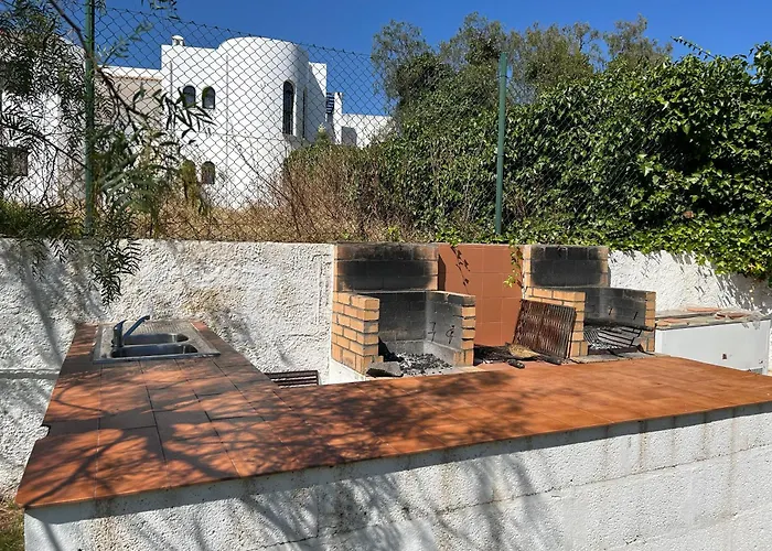 Apartamentos Santa Teresinha Alvor