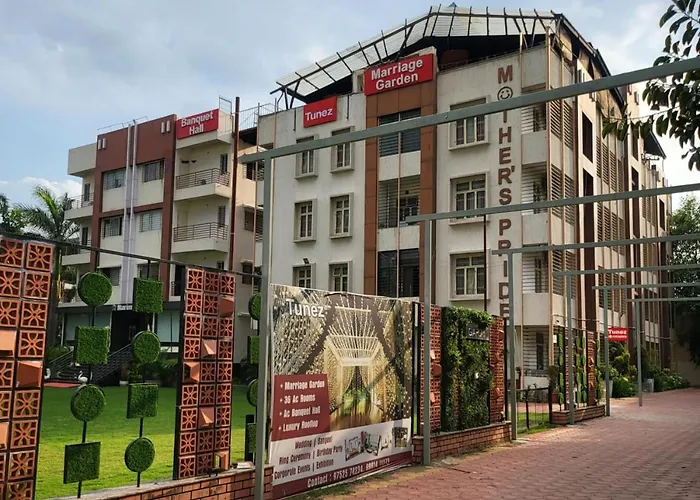 Tunez Bhopal
