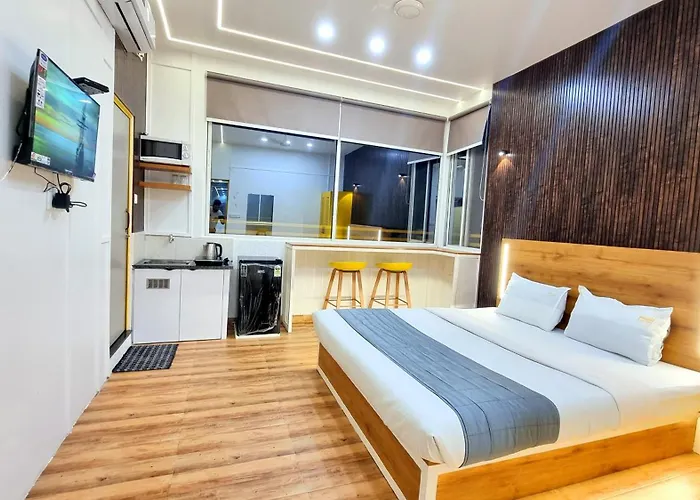 Stayinn Nest Bhopal