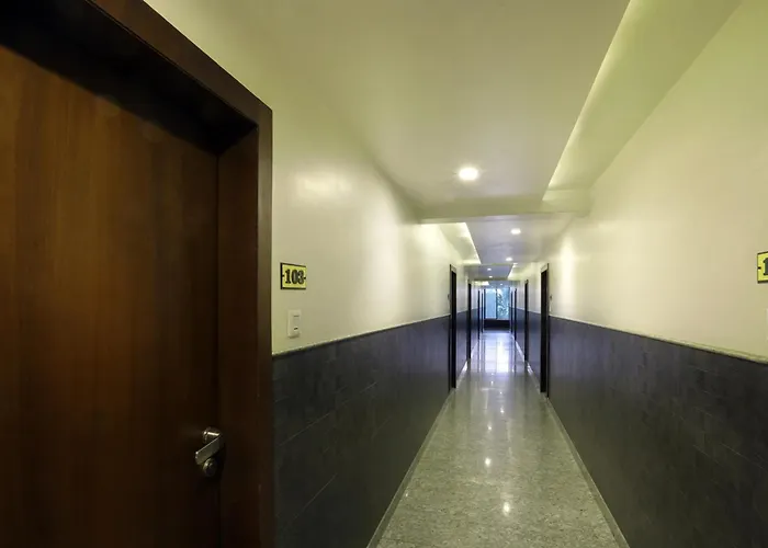 Hotel Satyan Inn Shirdi