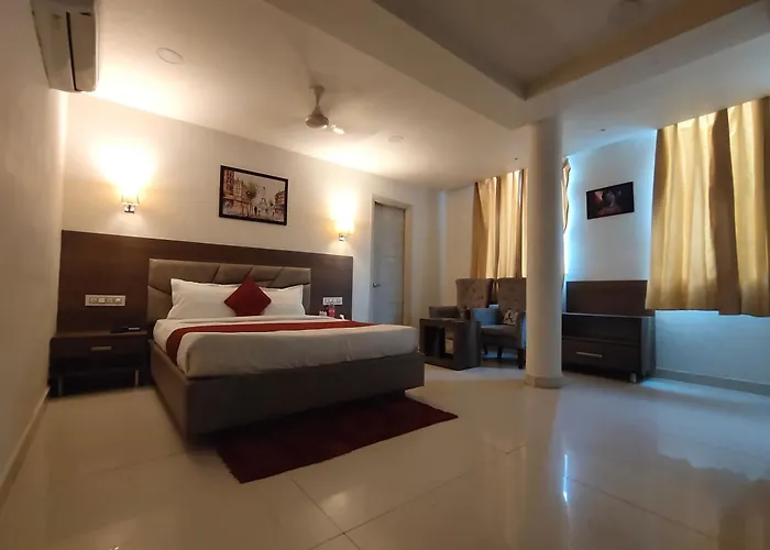 Hotel Athens , A Boutique Hotel Zirakpur