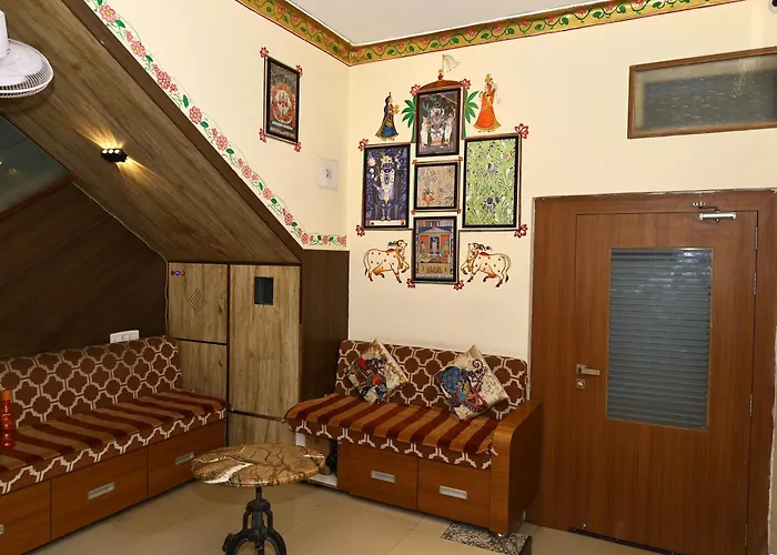 Hotel Suncity By Sharnam Nathdwara