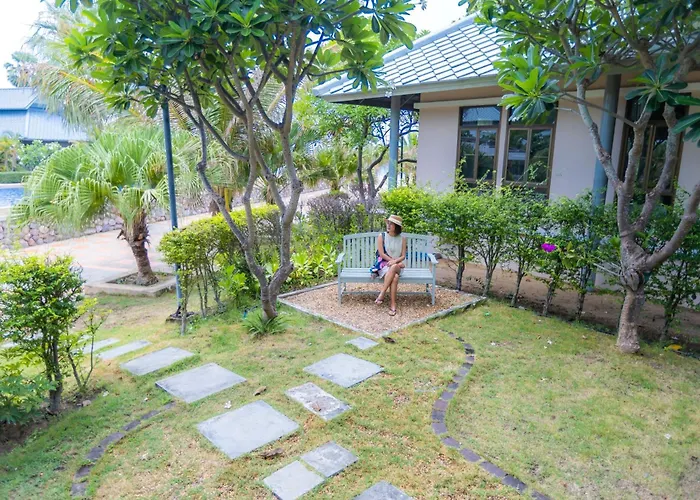 Sirarun Resort Ban Krut 