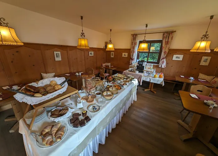 Hotel Eden Guesthouse Marling