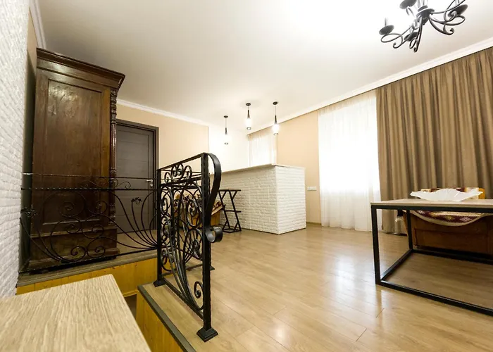 House 54 Hotel Kazbegi