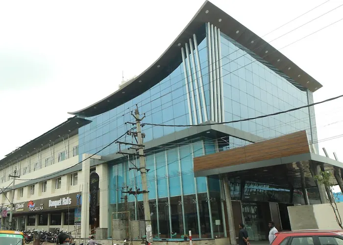 Hotel Grand Nagarjuna By Konark Hotels Guntur