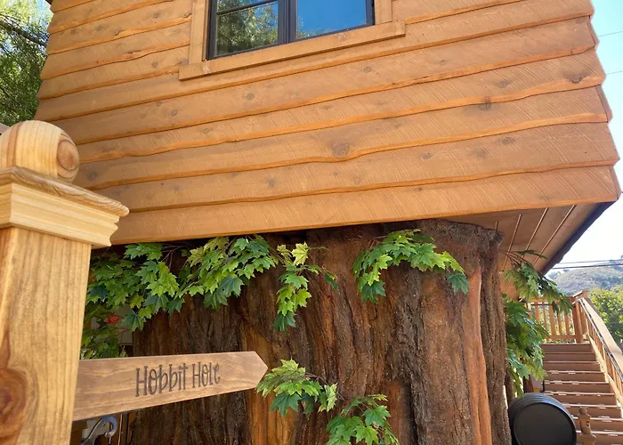 Victorian Mansion Bed And Breakfast Inn Los Alamos