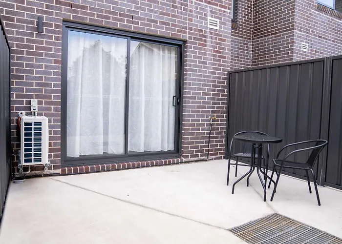Value Suites Penrith