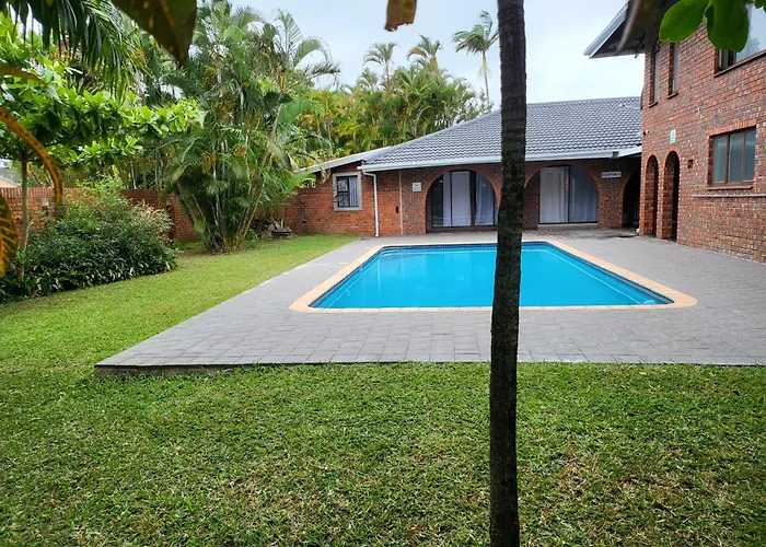 Emangunini Guest House Richards Bay