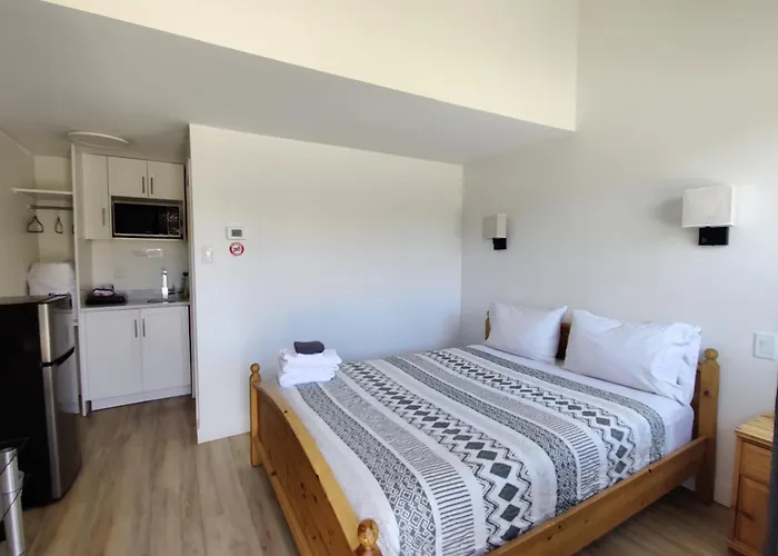Destination Inn Cache Creek