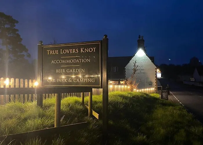 True Lovers Knot Blandford Forum