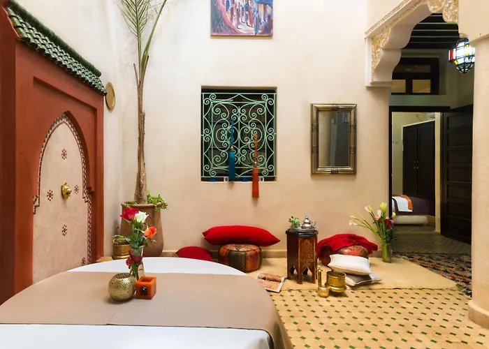 Riad Dar Benbrahim - Traditional Guest House In Jemaa El-Fnaa Square Marrakesh