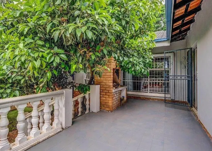 Omphile Retreat Hotel Roodepoort
