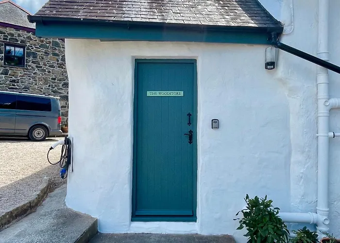 The Old Wood Store Helston