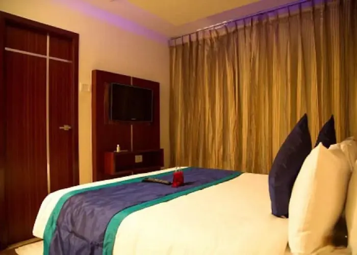 Laila'S County Hotel Pondicherry