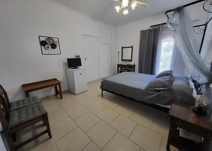 Liogerma Hotel Adamantas