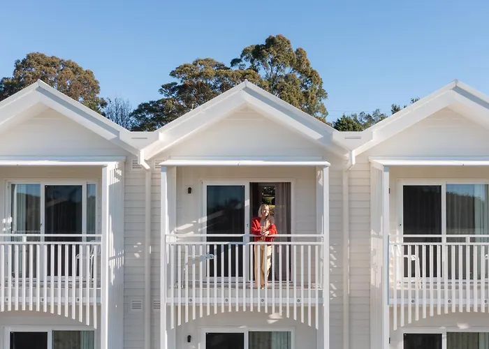 The Berry View Hotel