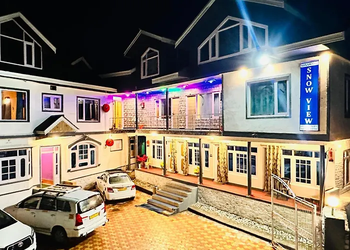 Sonamarg Snow View Hotel