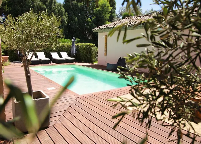 Hebe la villa Cogolin