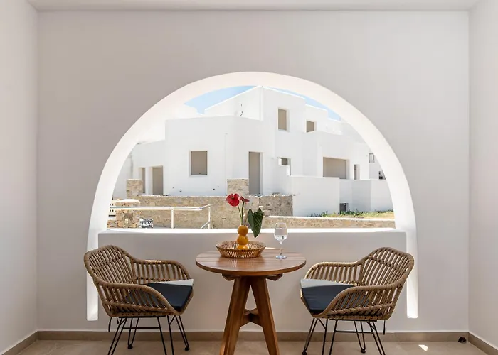 Perla Hotel Agios Prokopios 