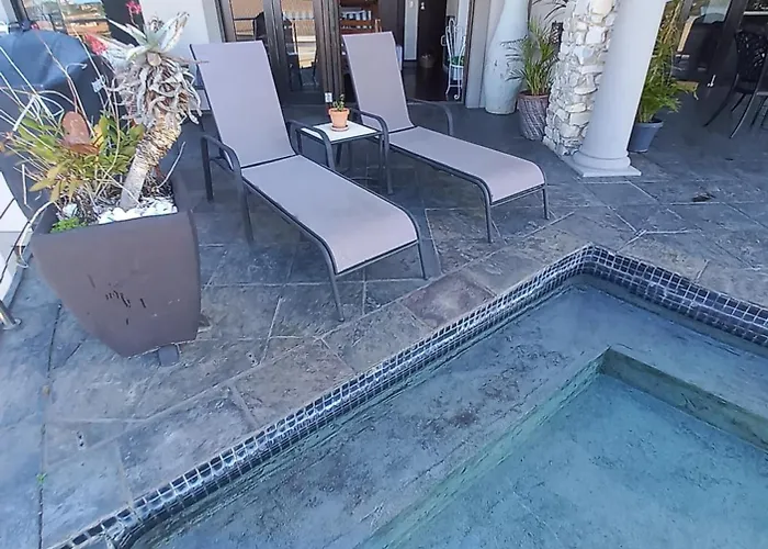 Whale Rock Guesthouse Plettenberg Bay