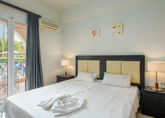 Apollon Hotel Planos 