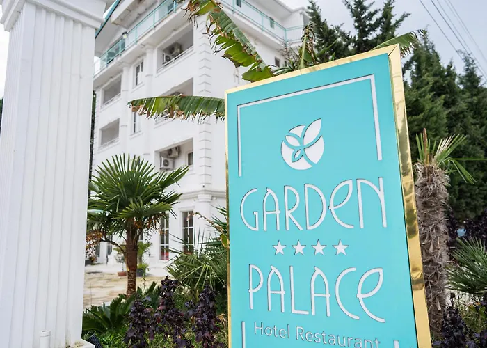 Garden Palace Golem 