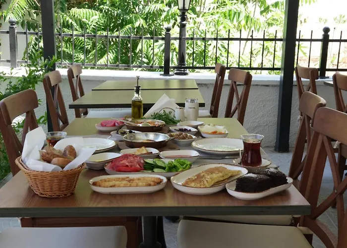 Şirin Garden Ayvalık Otel