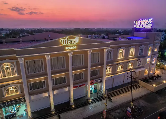 Hotel Utsav Square Latur
