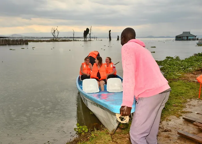 Kentwood Cabins And Camp Naivasha