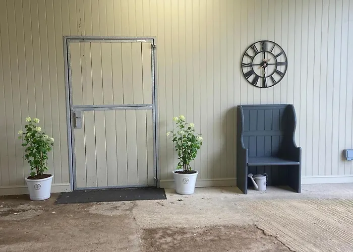The Barn At Church Farm Chippenham 